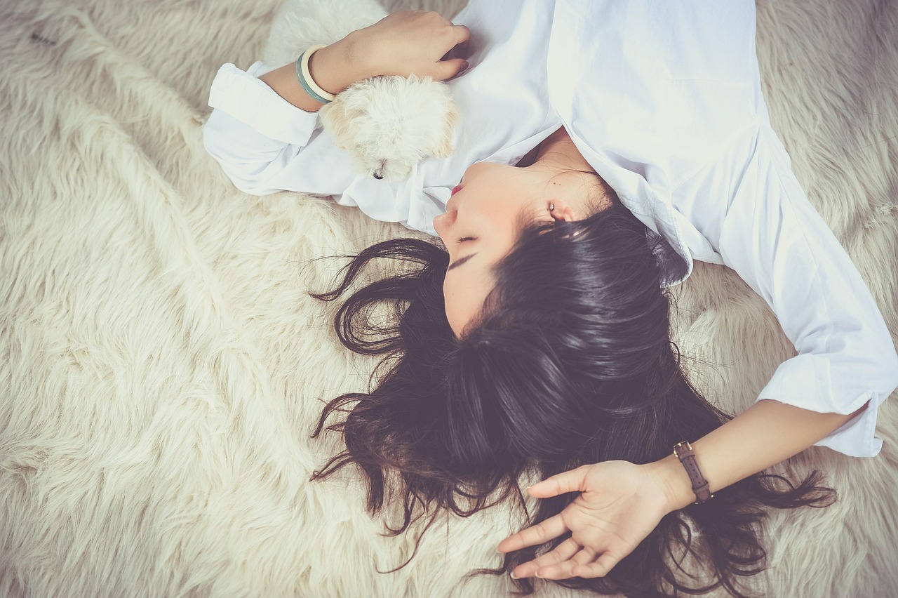 girl, sleep, lying down, dog, pet, owner, animal, asian, asian woman, young woman, upside down, asleep, sleeping, sleeping woman, female, woman, dreaming, portrait, resting, relax, dream
